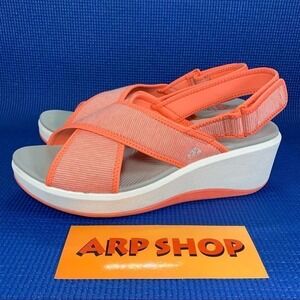 Clarks Step Cali Cove CloudSteppers Womens US 10M Coral White Wedge 61091214